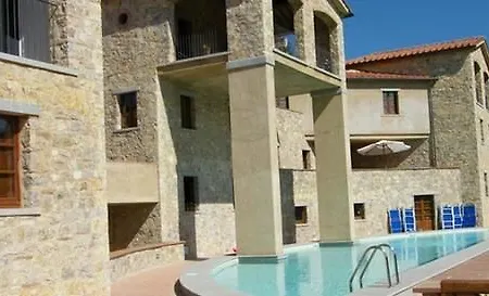 Gaiole Suites Апартаменты *