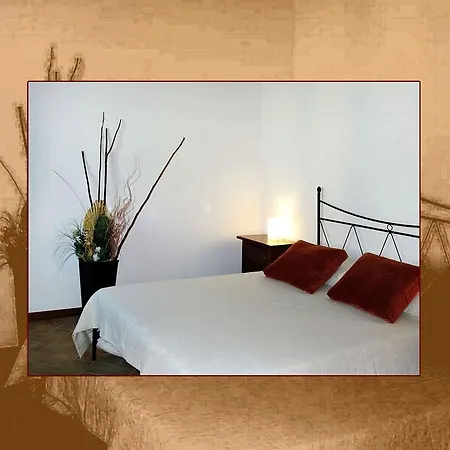 דירה Gaiole Suites *